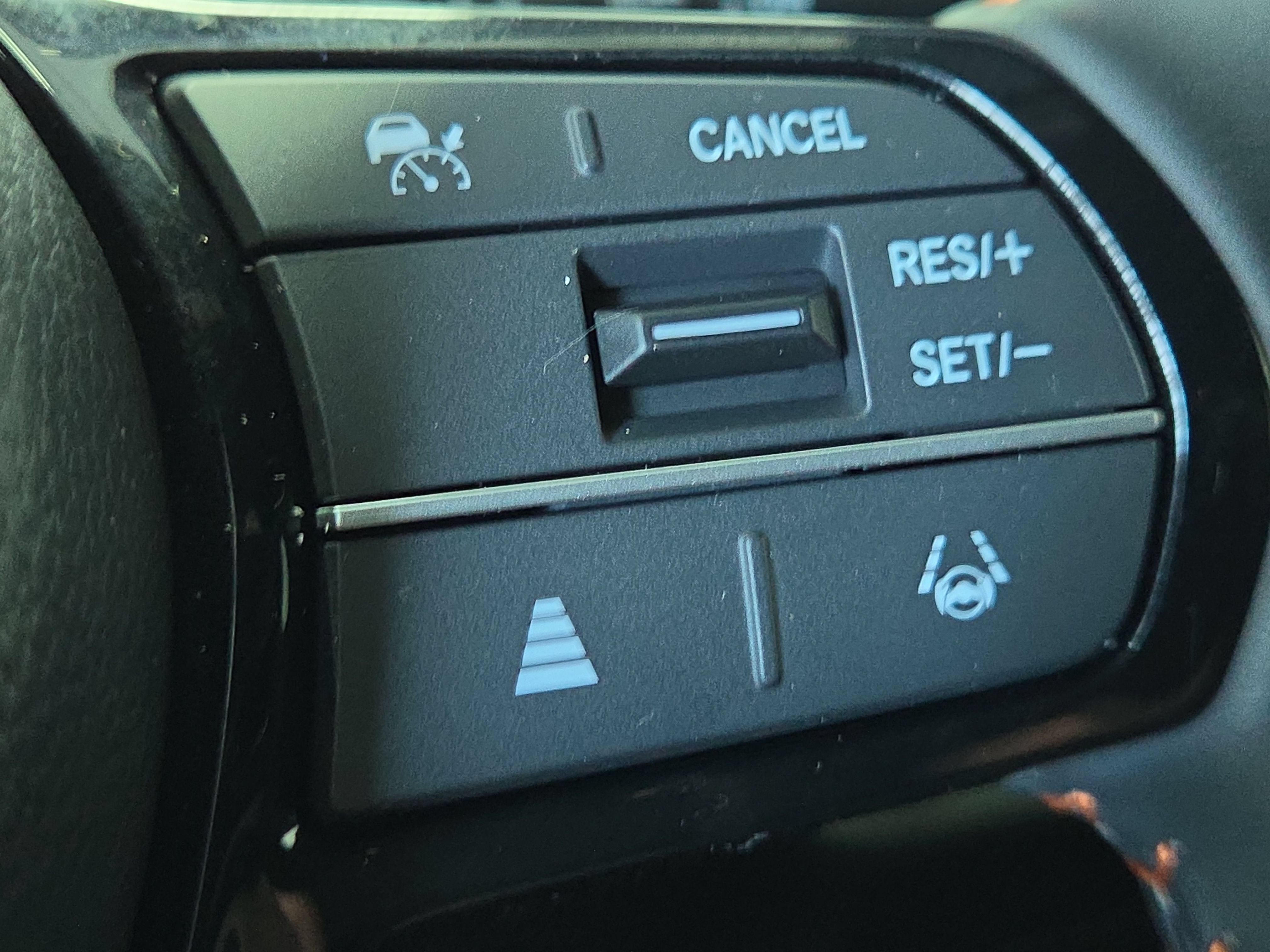 Used 2024 Honda HR-V Sport image 33