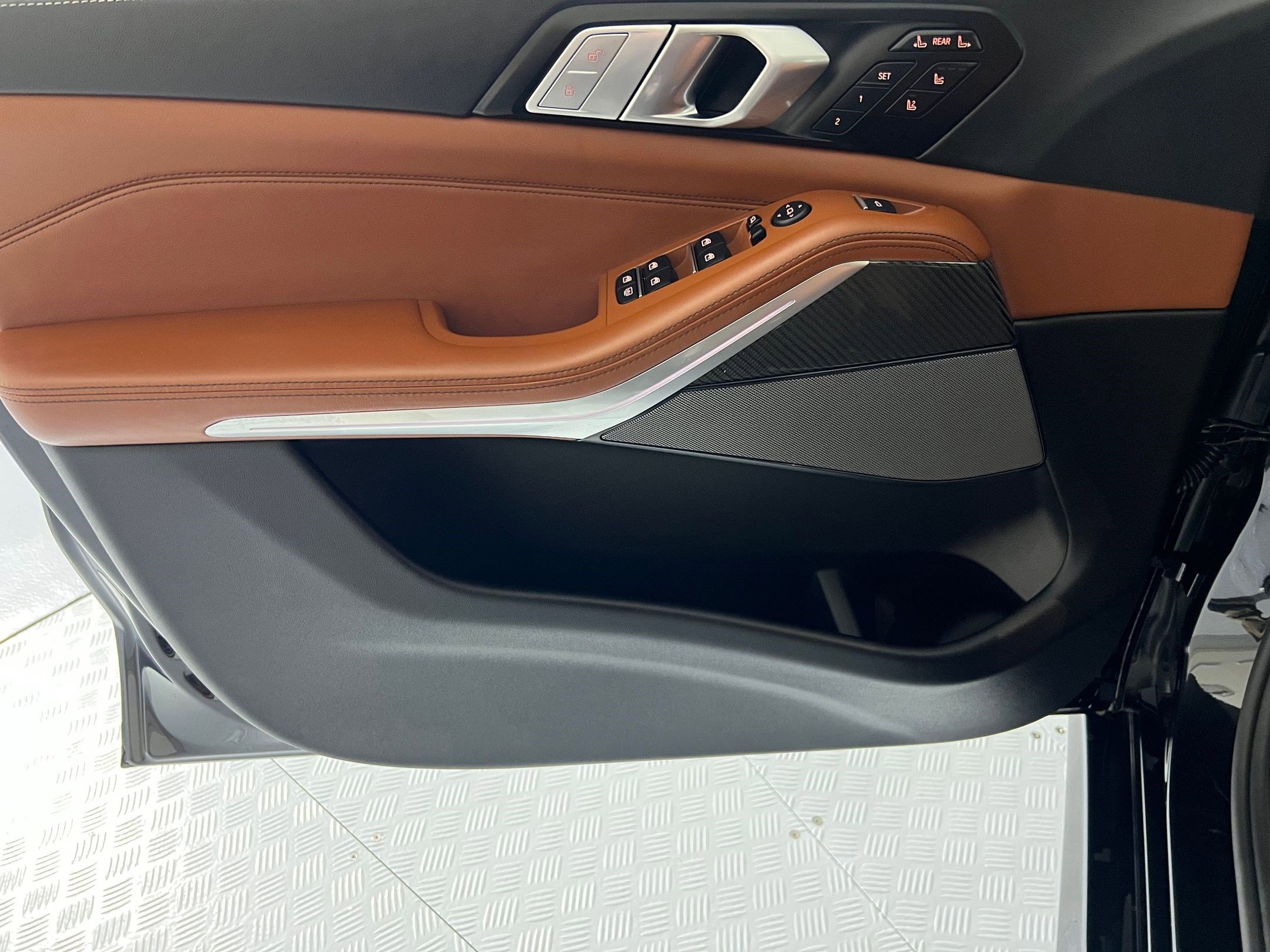 New 2026 BMW X7 M60i image 12