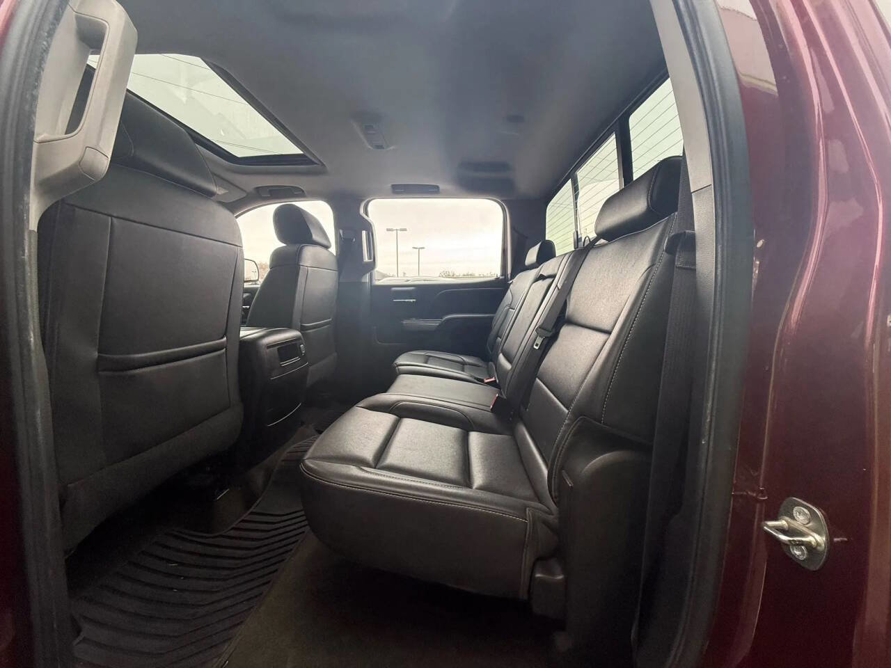 Used 2016 Chevrolet Silverado 1500 LTZ Z71 w/ LTZ Plus Package image 11