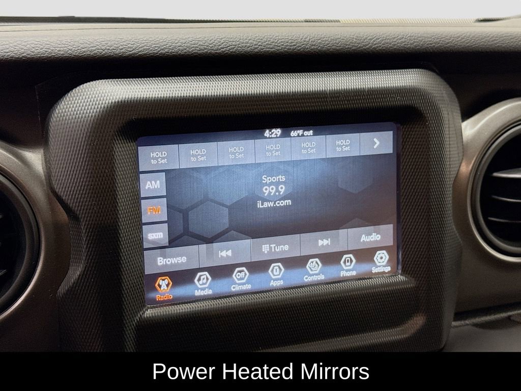 Used 2022 Jeep Gladiator Willys image 32