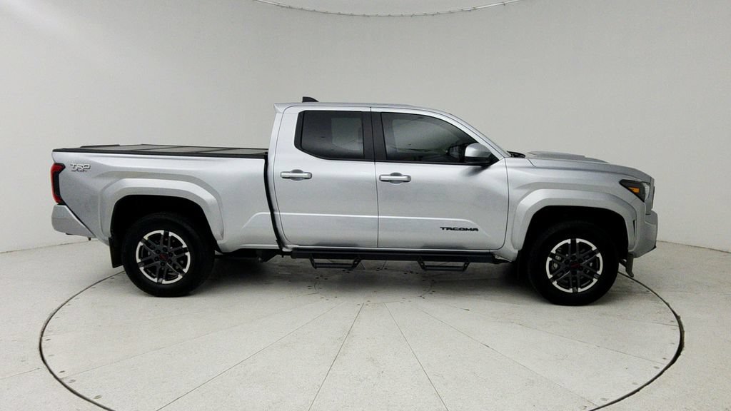 Used 2024 Toyota Tacoma TRD Sport RWD image 9