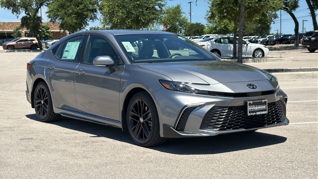 New 2026 Toyota Camry SE FWD image 3