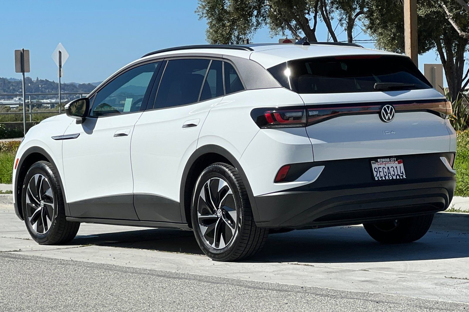 Used 2022 Volkswagen ID.4 Pro S image 6