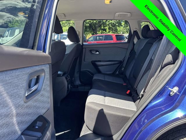 Used 2021 Nissan Rogue SV AWD/4WD image 23