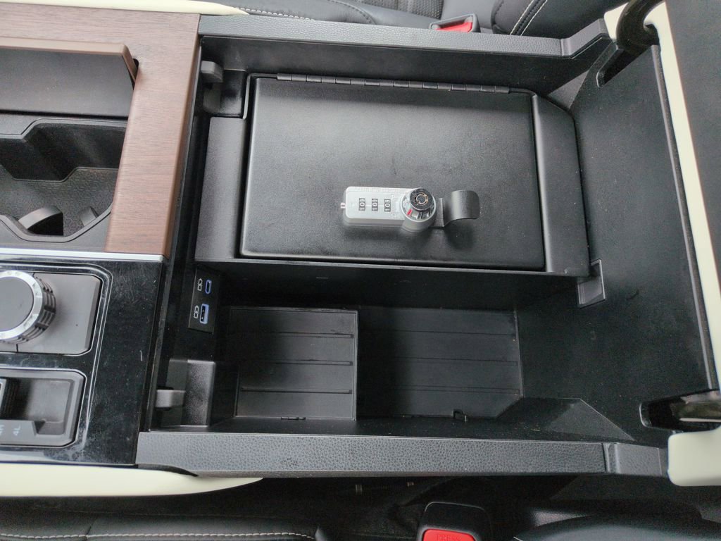 Used 2024 Toyota Sequoia Capstone image 26