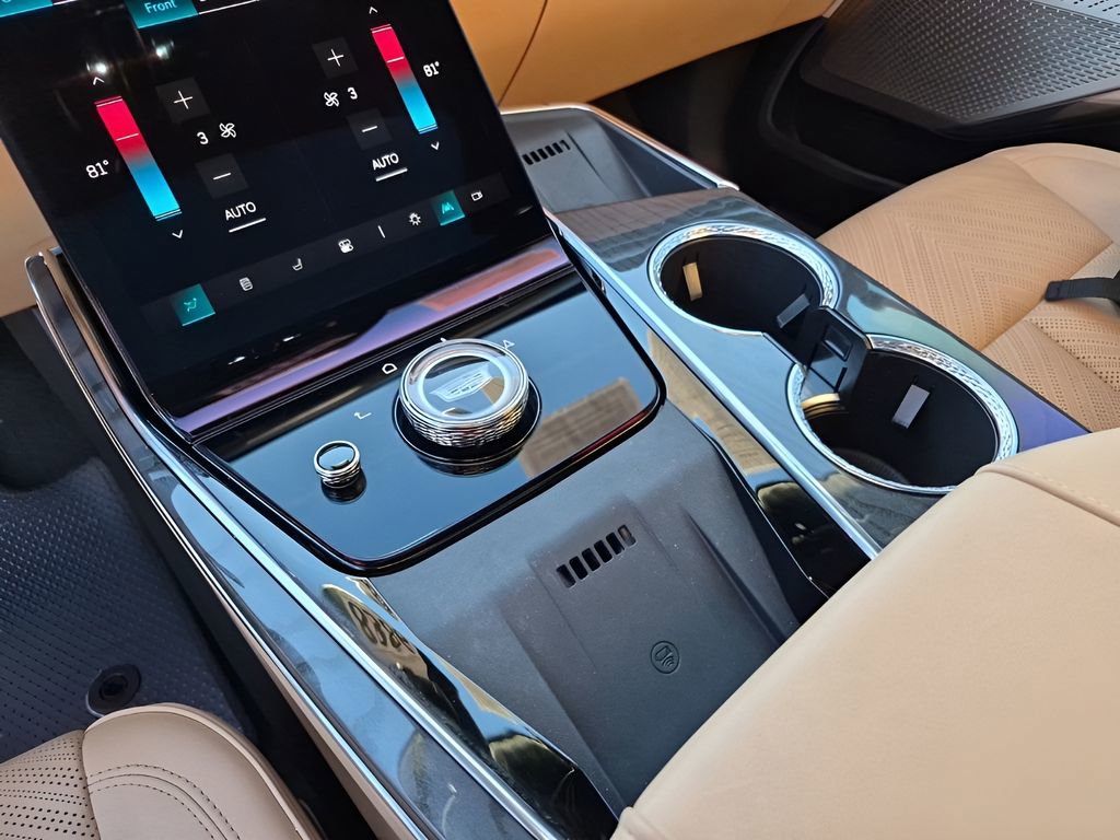 Certified 2025 Cadillac Escalade IQ Luxury 2 image 40