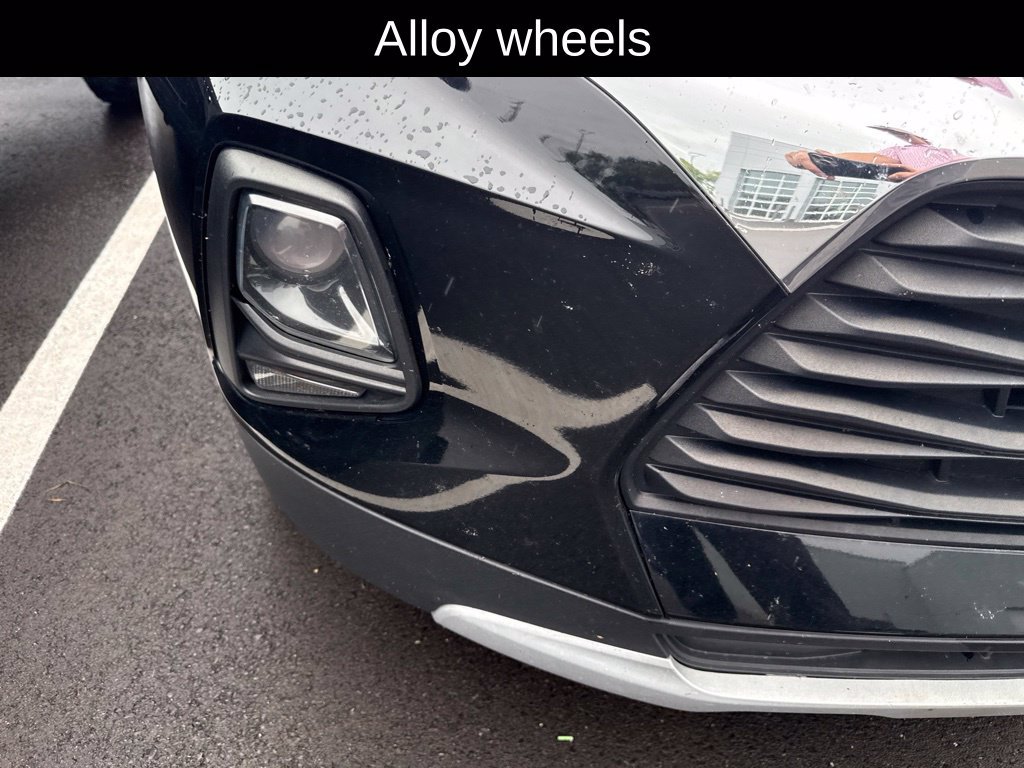 Used 2019 Chevrolet Blazer LT FWD image 12