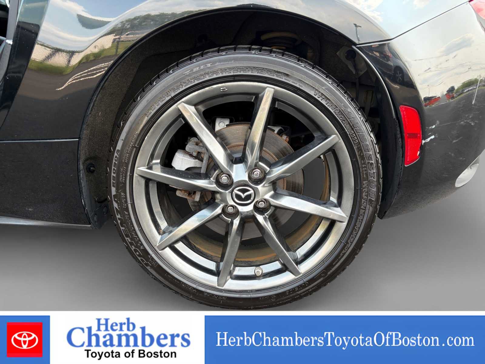 Used 2018 MAZDA MX-5 Miata RF Grand Touring RWD image 20