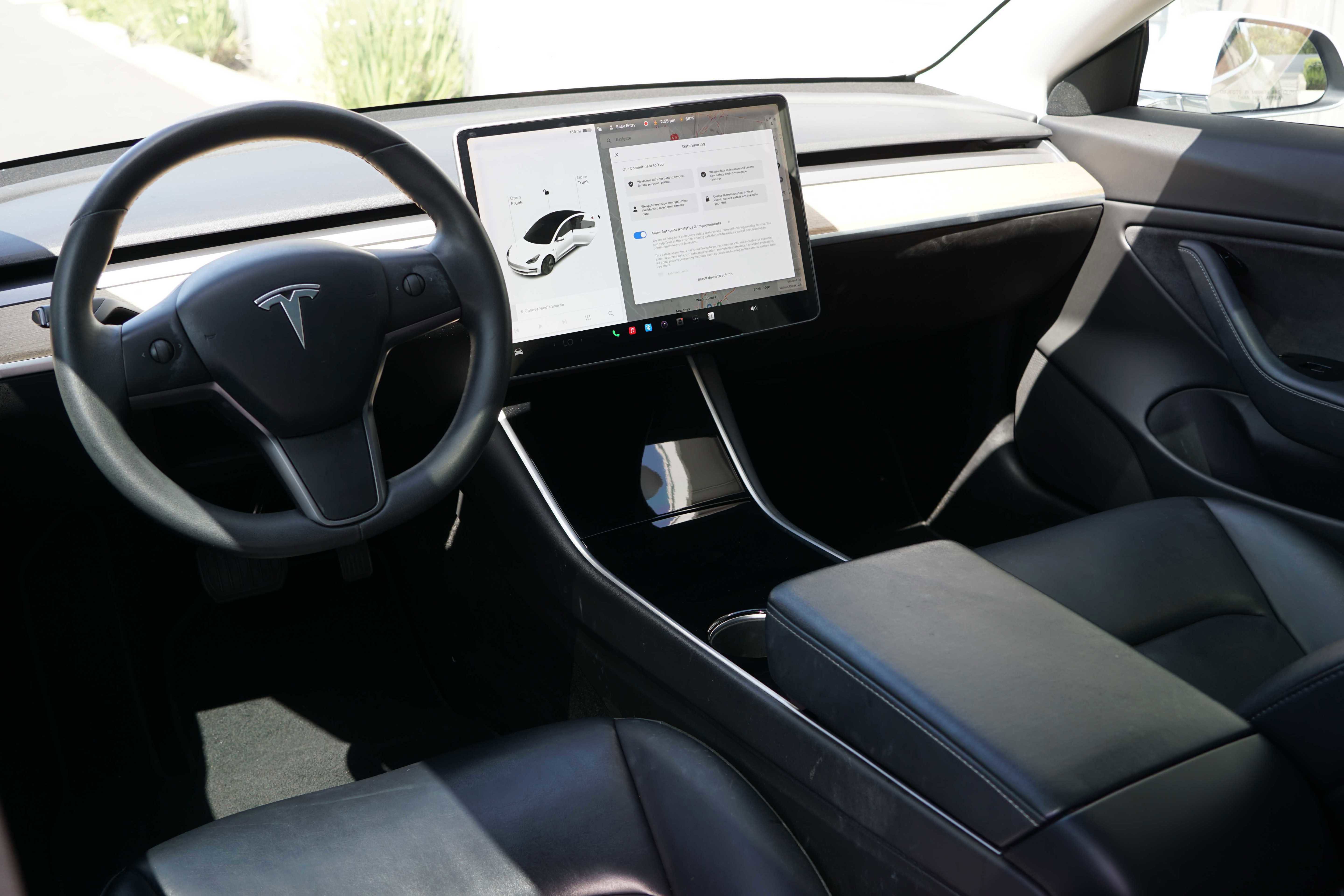 Used 2020 Tesla Model 3 Long Range image 31