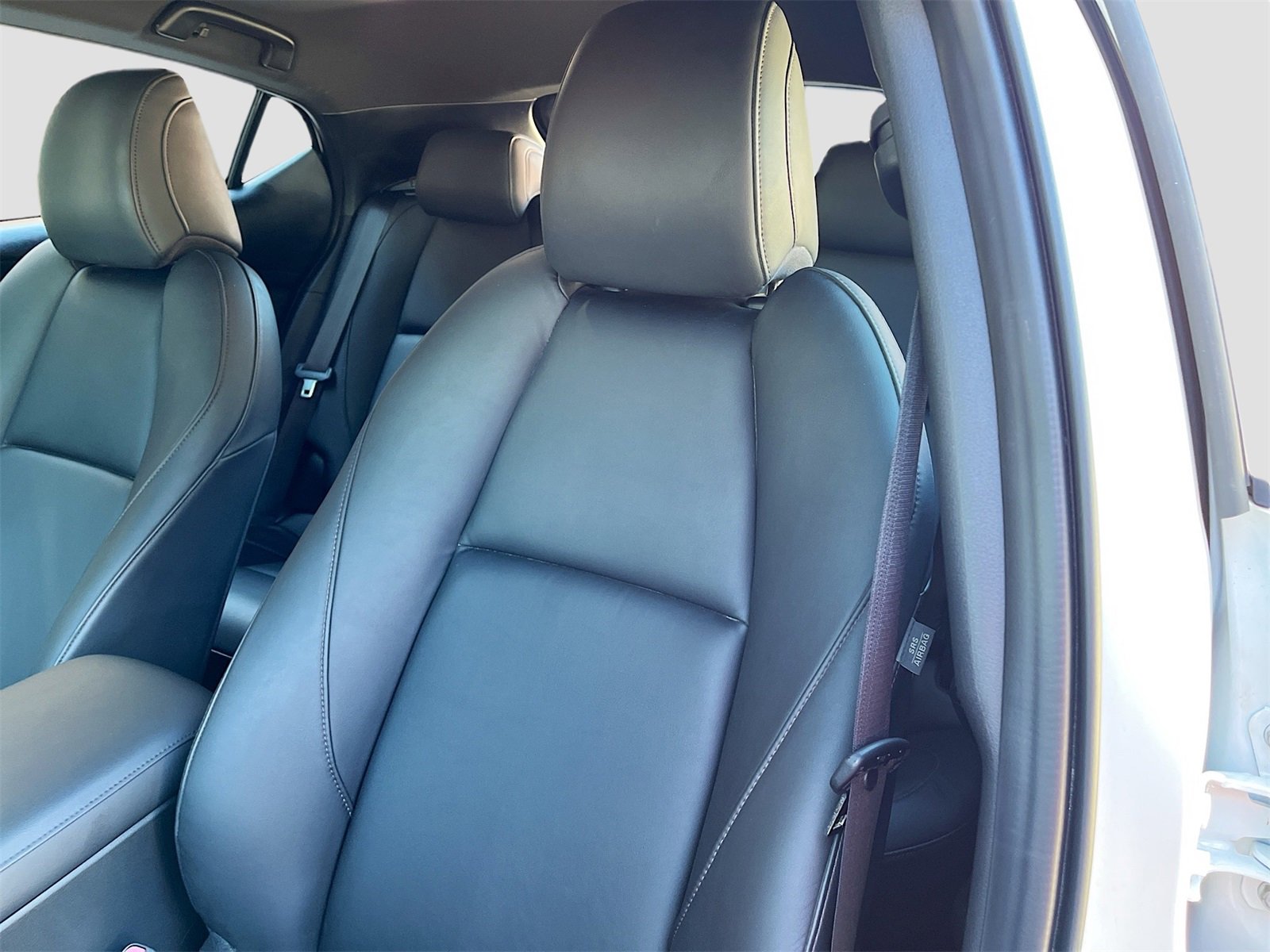 Used 2024 MAZDA MAZDA3 s image 18