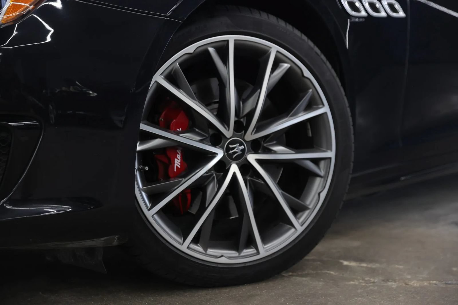 Used 2021 Maserati Quattroporte S RWD video 3