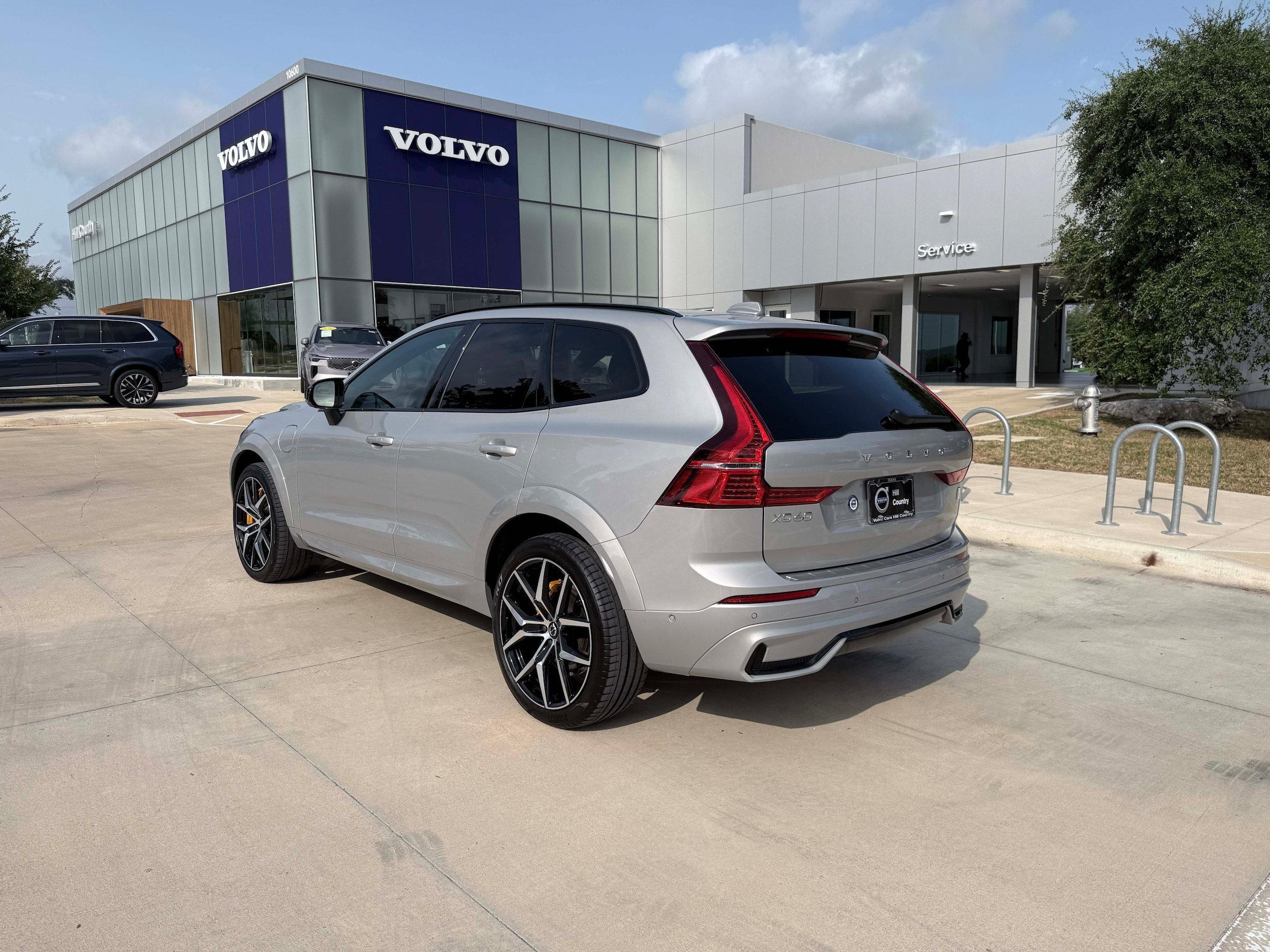 Certified 2024 Volvo XC60 T8 Polestar w/ Protection Package Premier AWD/4WD image 4