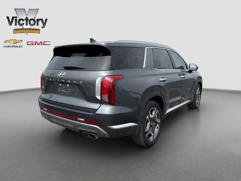 Used 2023 Hyundai Palisade Limited FWD image 6