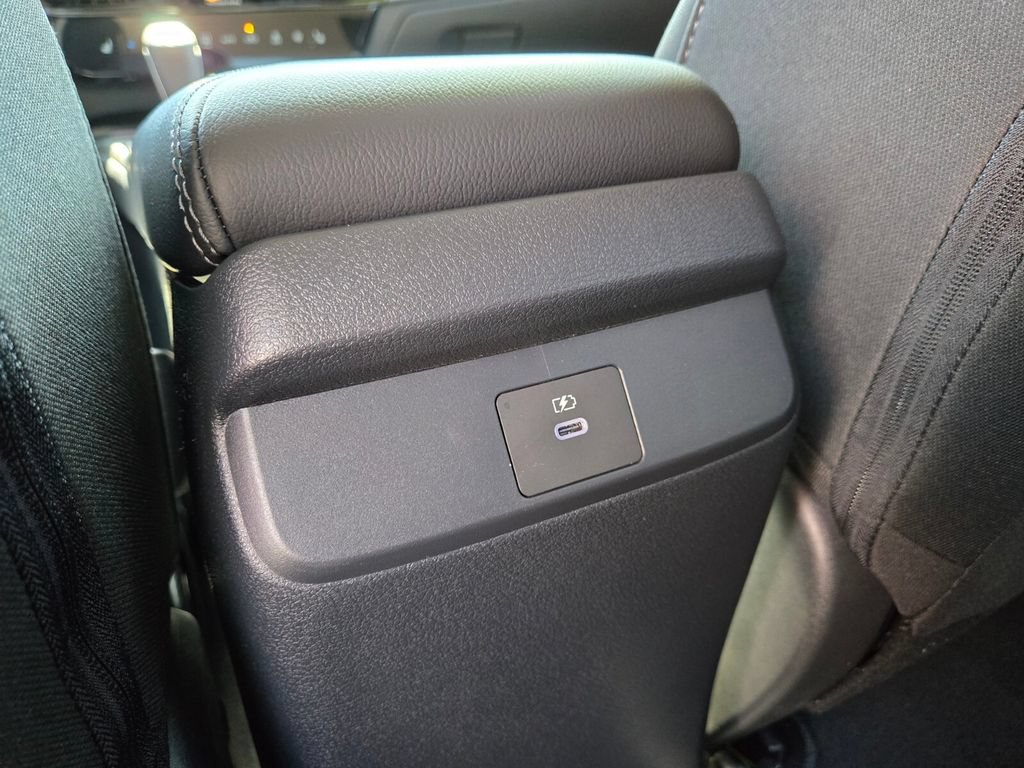 Certified 2026 Nissan Sentra SV w/ SV Convenience Package FWD image 16