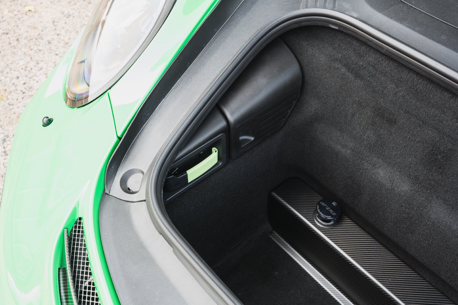 Used 2018 Porsche 911 GT2 RS RWD image 64