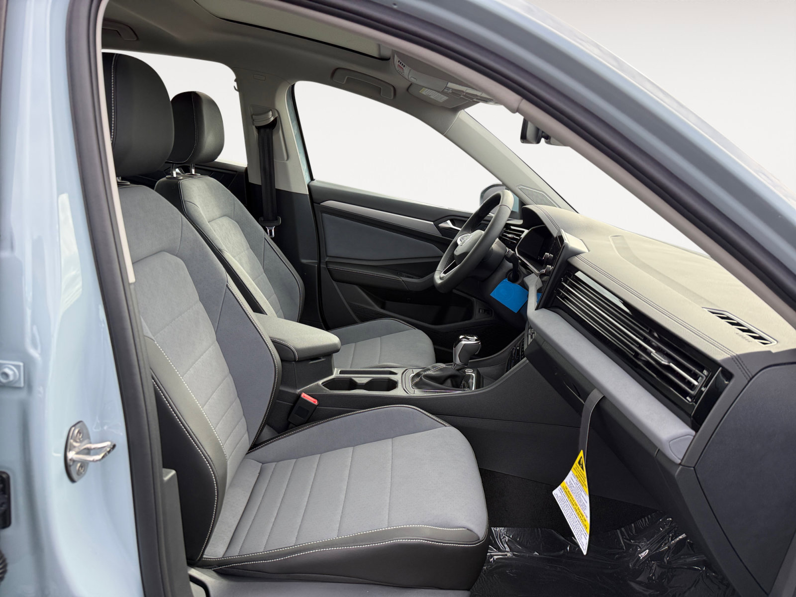 New 2027 Volkswagen Jetta SE FWD image 19