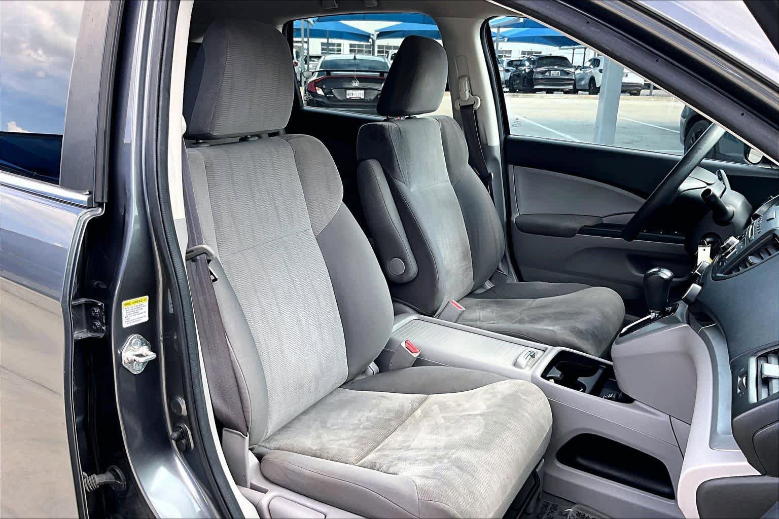 Used 2013 Honda CR-V LX image 9