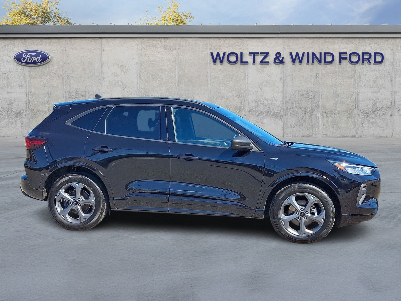 Certified 2024 Ford Escape ST-Line w/ Tech Pack #1 AWD/4WD image 7