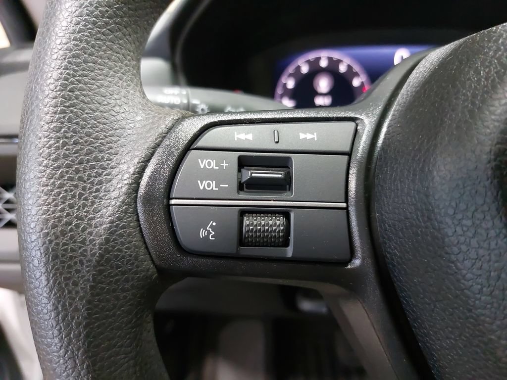 Used 2024 Honda Accord EX image 16