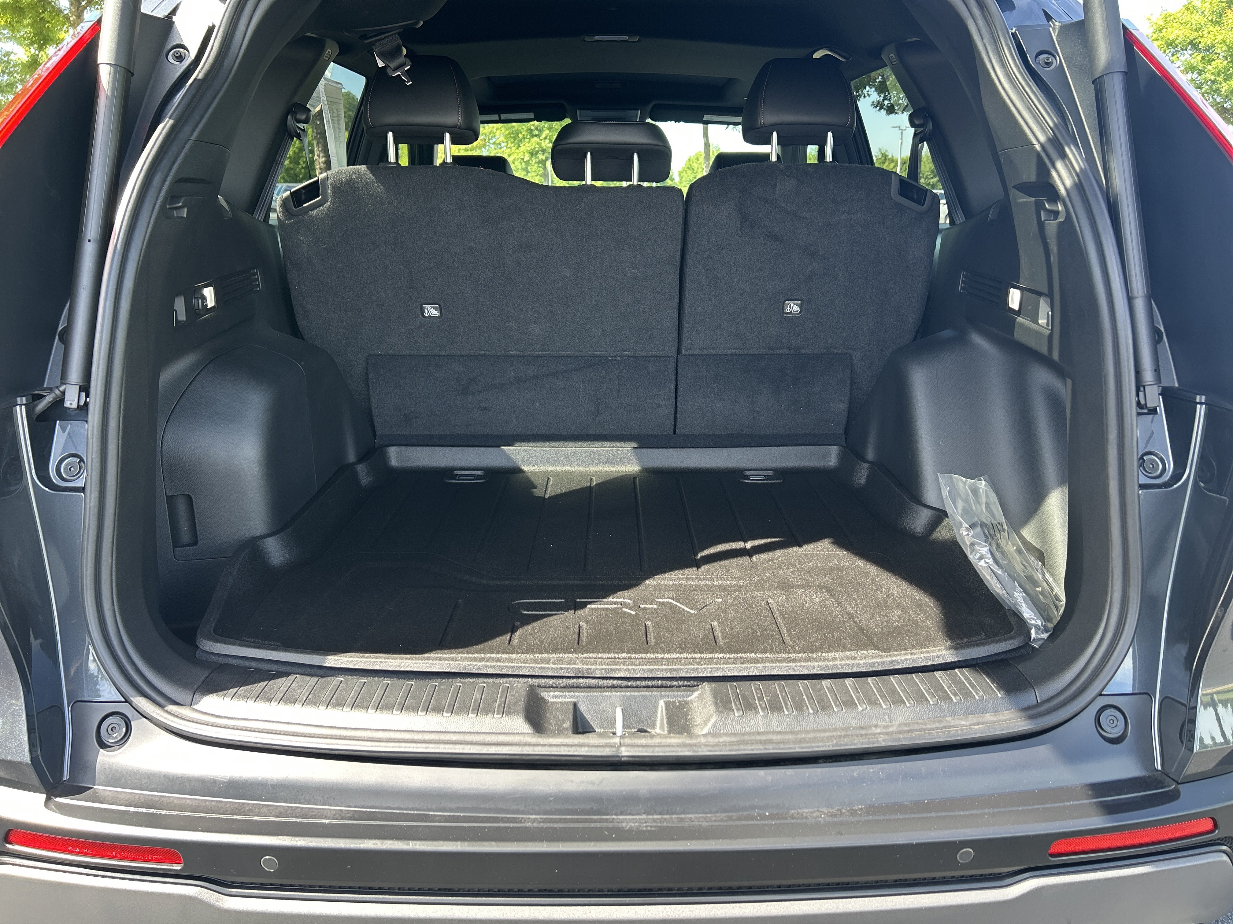 Used 2024 Honda CR-V Sport-L image 30