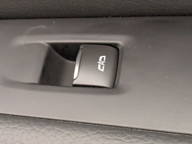 Certified 2025 GMC Yukon Denali image 36