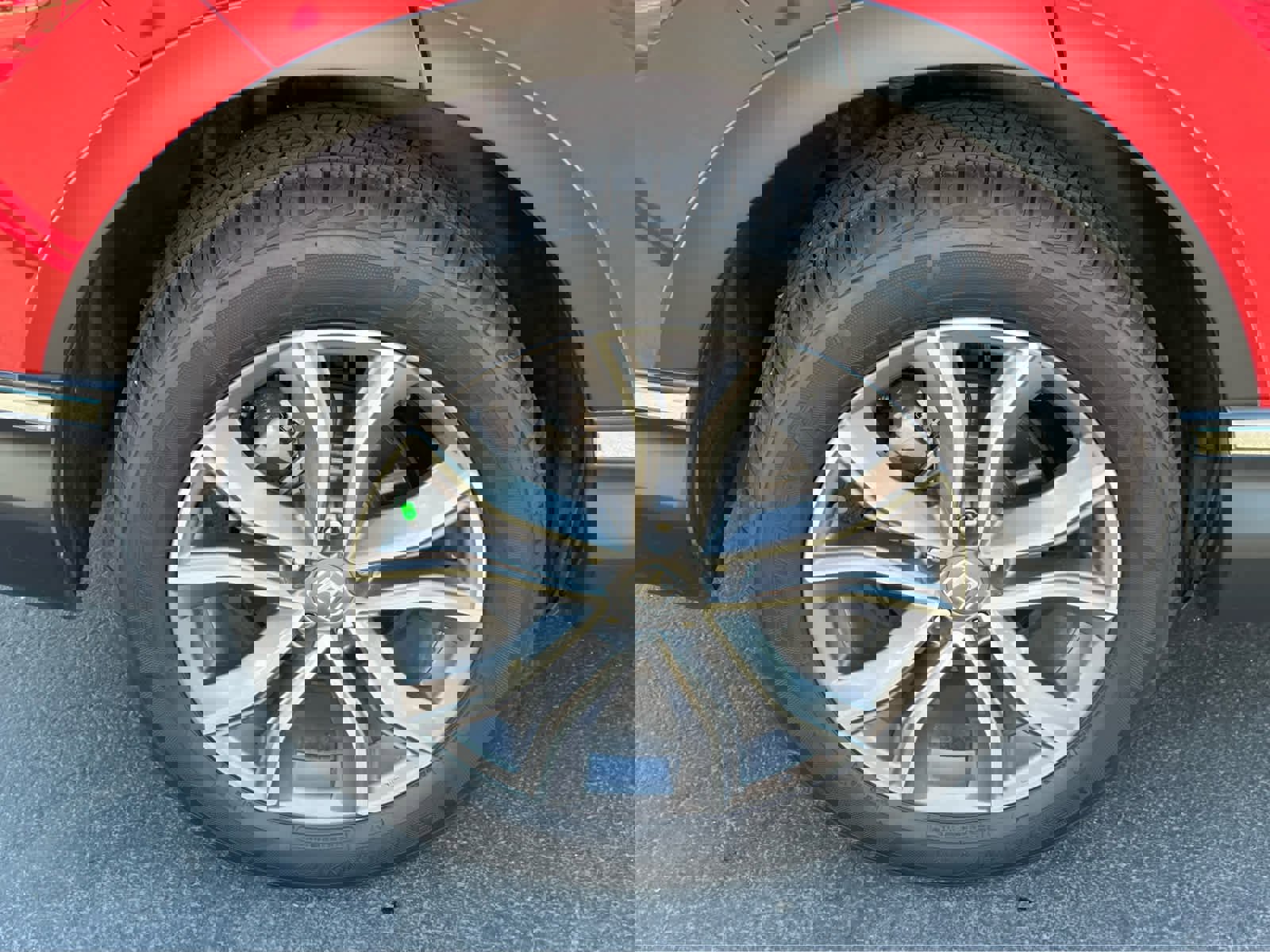 Used 2020 Honda CR-V Touring image 14