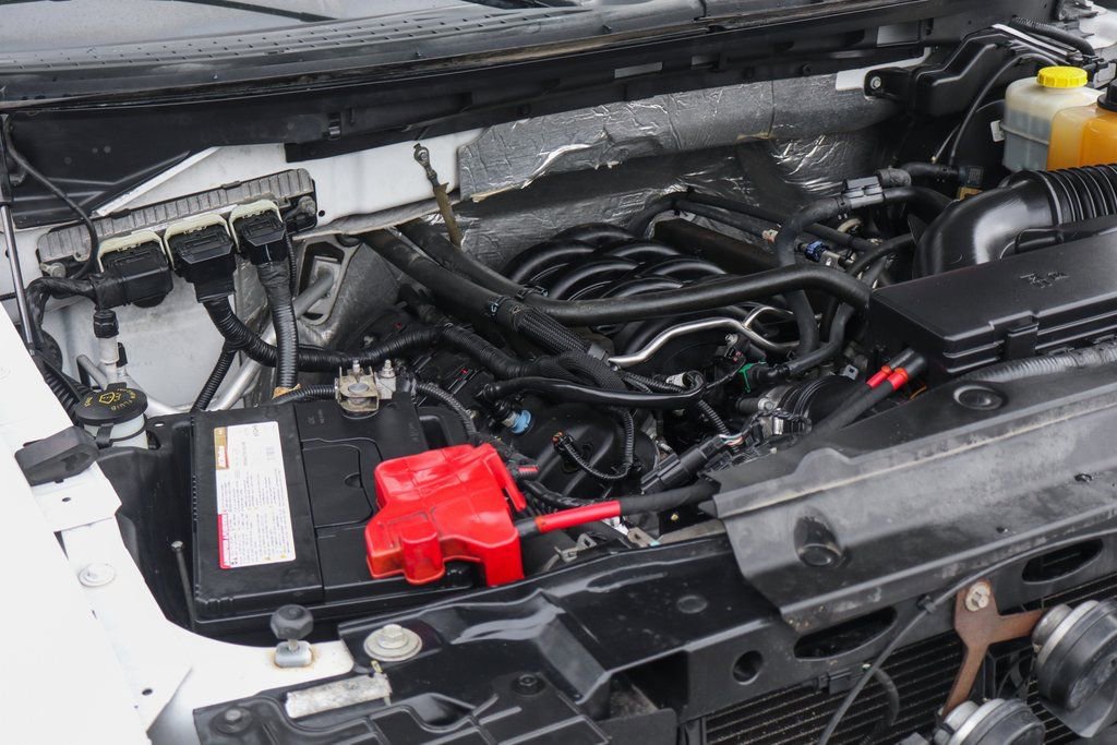 Used 2014 Ford F150 FX4 w/ Equipment Group 402A Luxury image 11