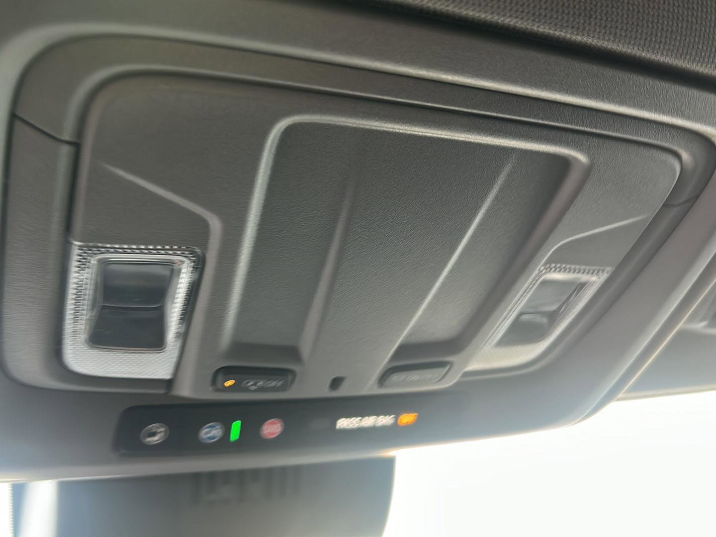 Used 2024 GMC Sierra 1500 SLT image 18