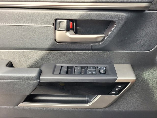 Used 2025 Toyota Tundra Limited image 23