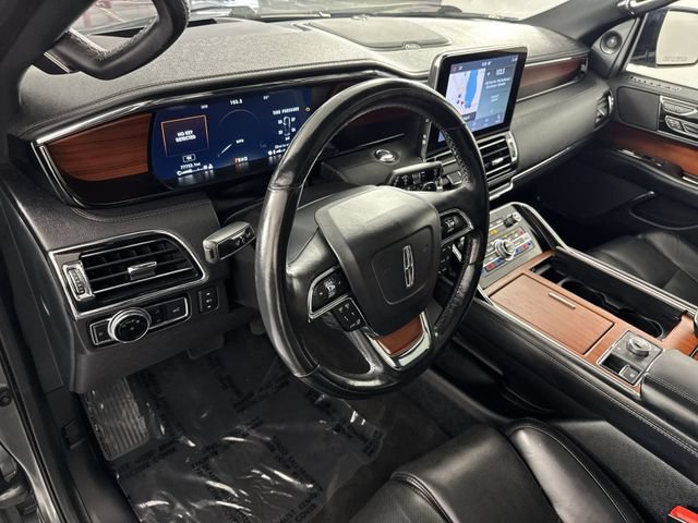 Used 2021 Lincoln Navigator Reserve AWD/4WD image 25