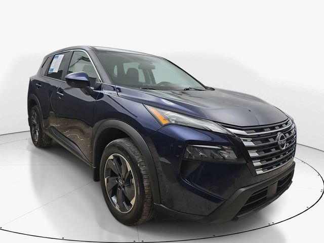 Used 2026 Nissan Rogue SV FWD image 3