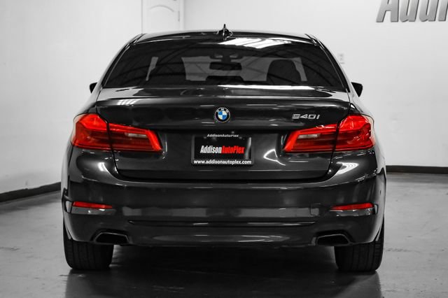 Used 2018 BMW 540i RWD image 11