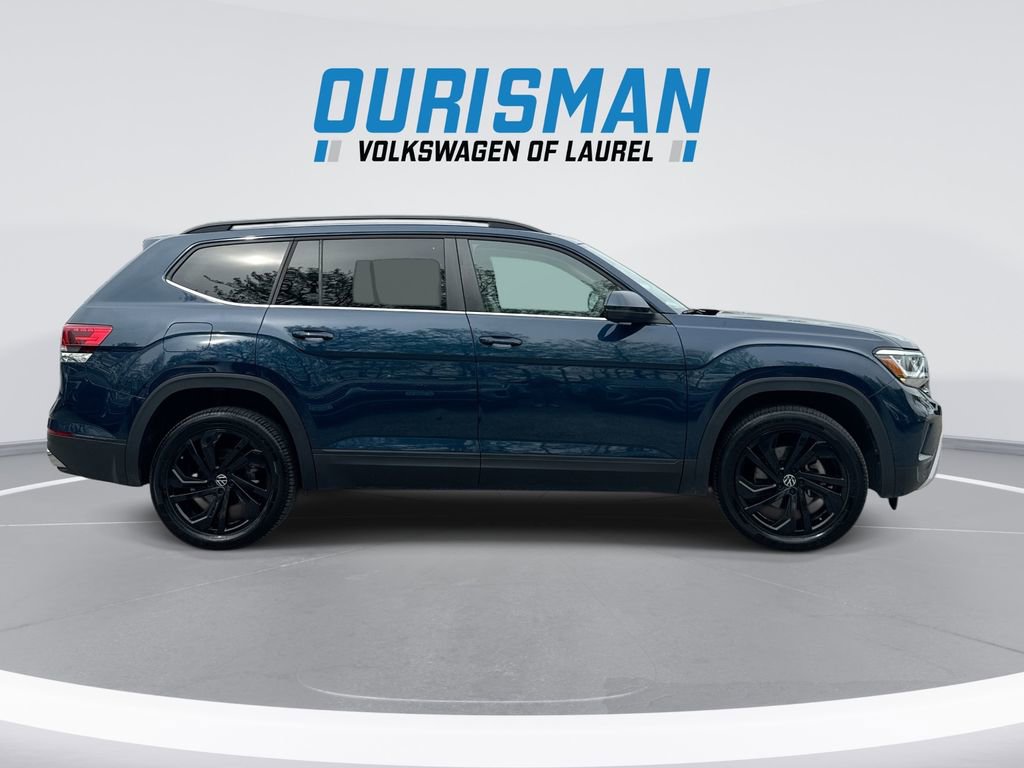 Used 2022 Volkswagen Atlas SE w/ Panoramic Sunroof Package image 9