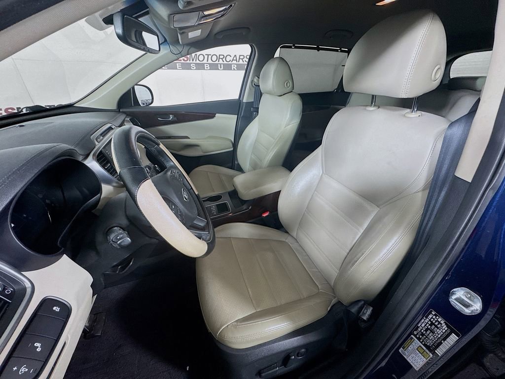 Used 2018 Kia Sorento EX image 20