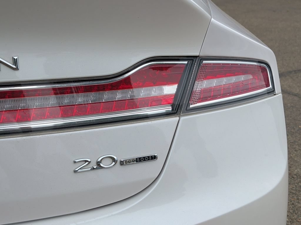 Used 2016 Lincoln MKZ w/ Equipment Group 300A Reserve FWD image 43