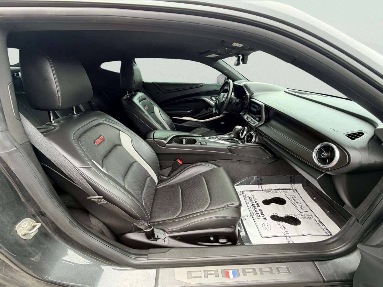 Used 2018 Chevrolet Camaro SS RWD image 20