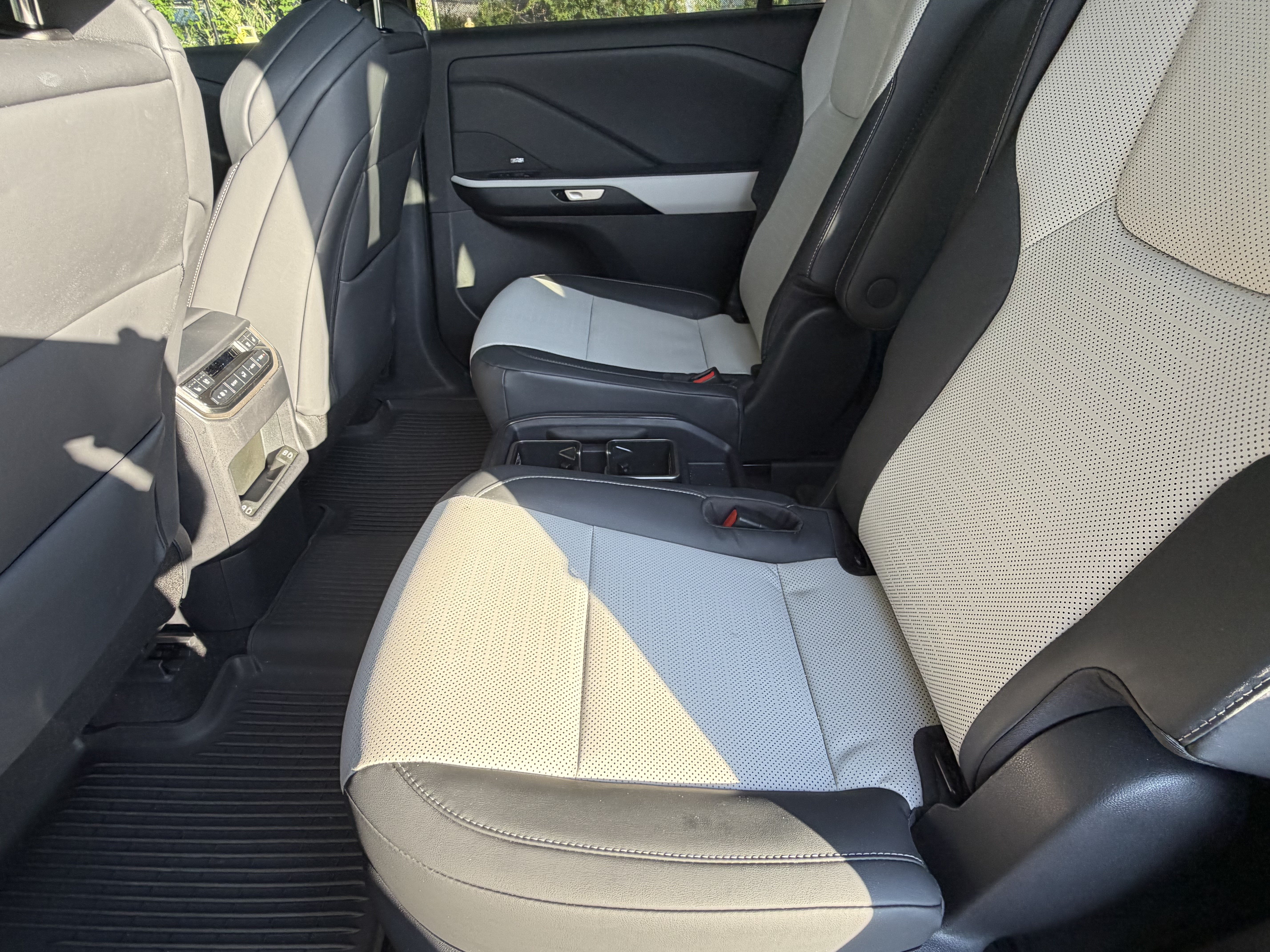 Used 2025 Lexus TX 350 AWD image 32