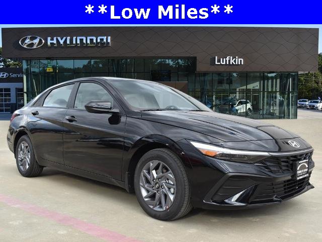 Used 2024 Hyundai Elantra Blue
