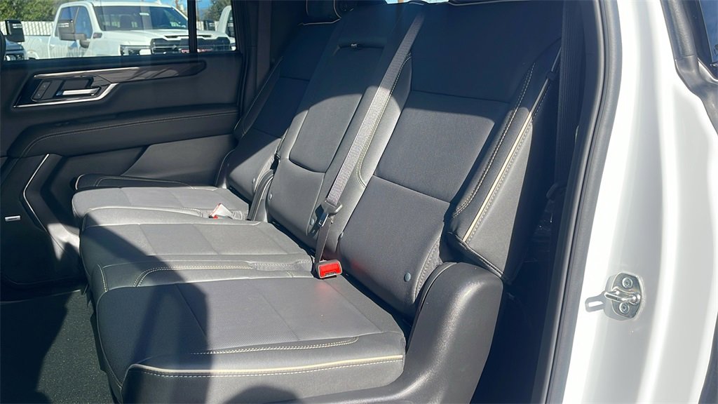 New 2026 GMC Yukon XL Elevation image 13