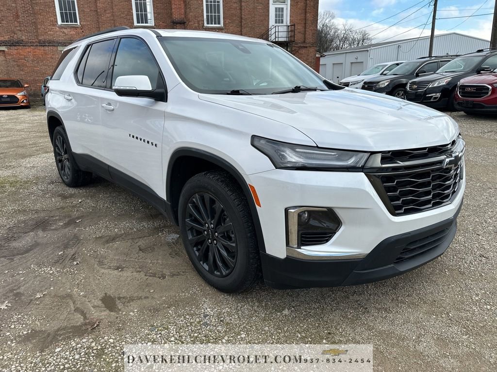 Used 2023 Chevrolet Traverse RS image 7