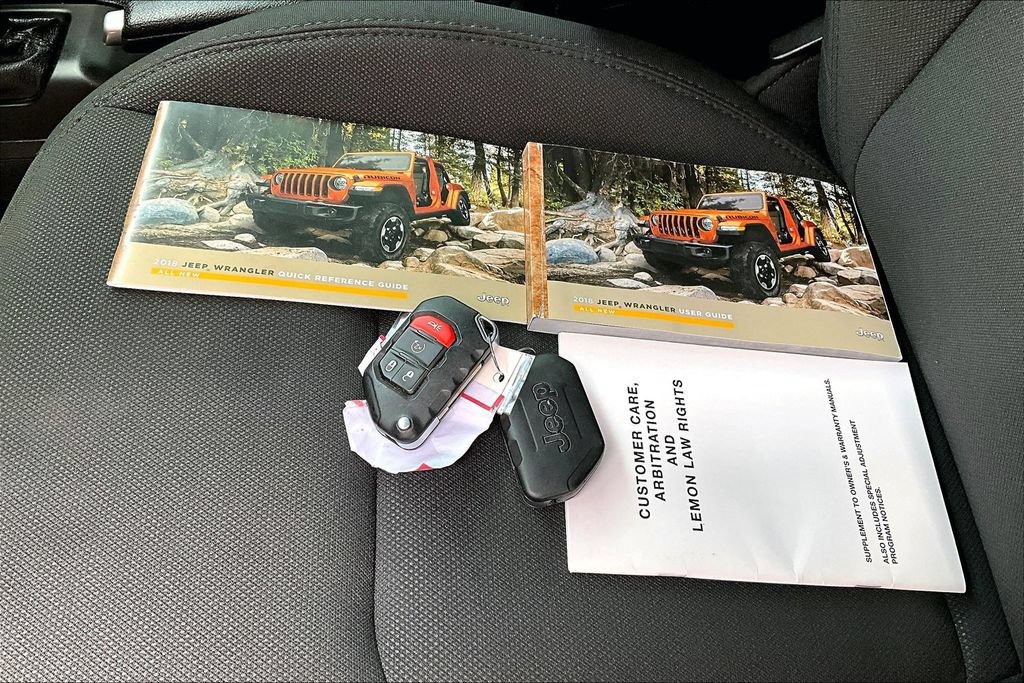 Used 2018 Jeep Wrangler Sport AWD/4WD image 36