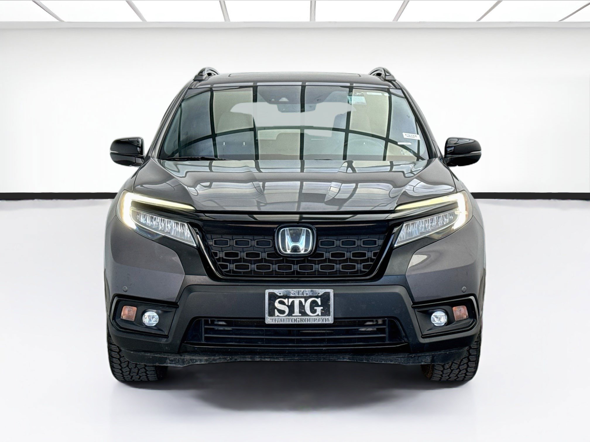 Used 2019 Honda Passport Elite image 2