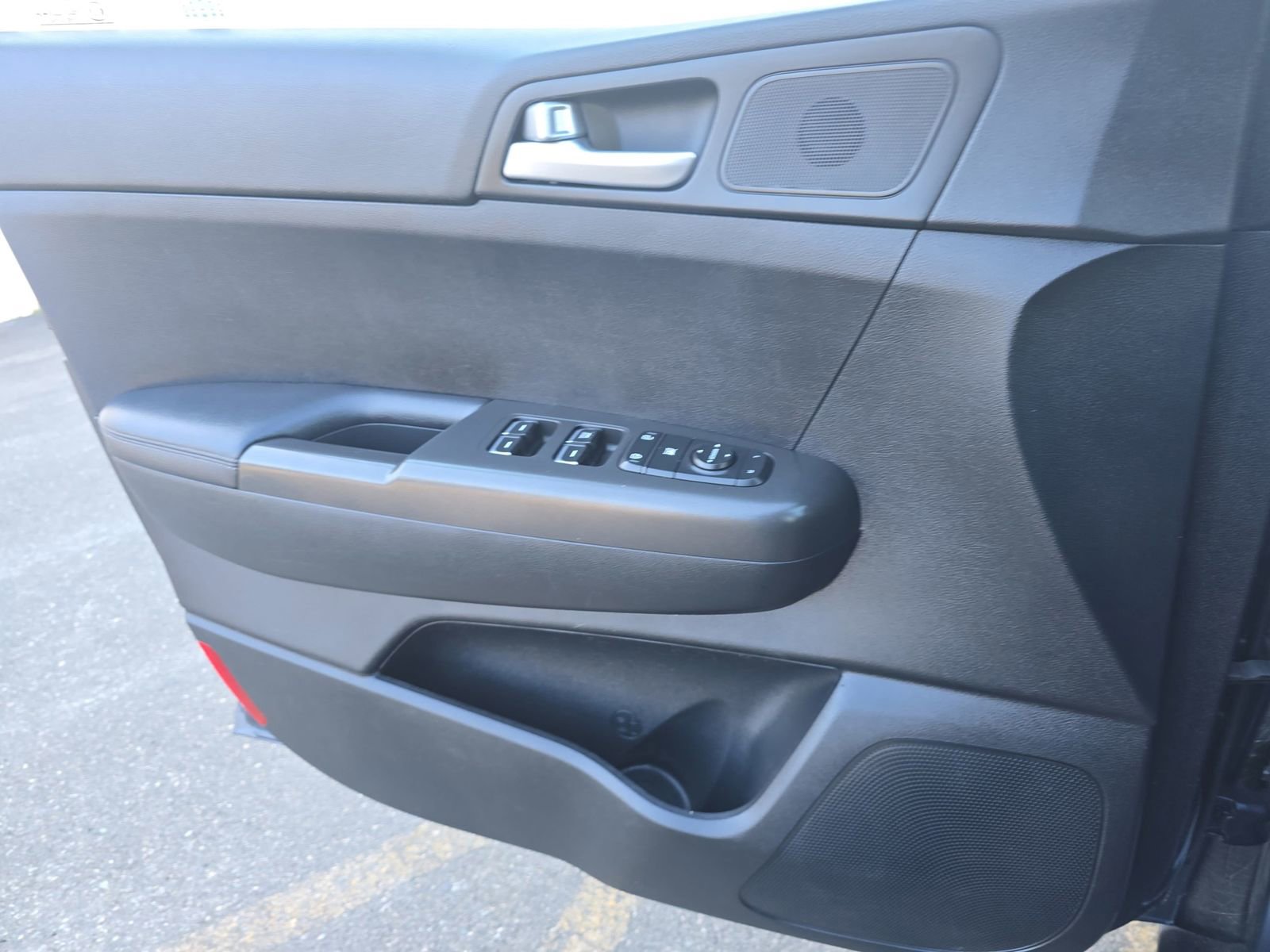 Used 2018 Kia Sportage LX image 29