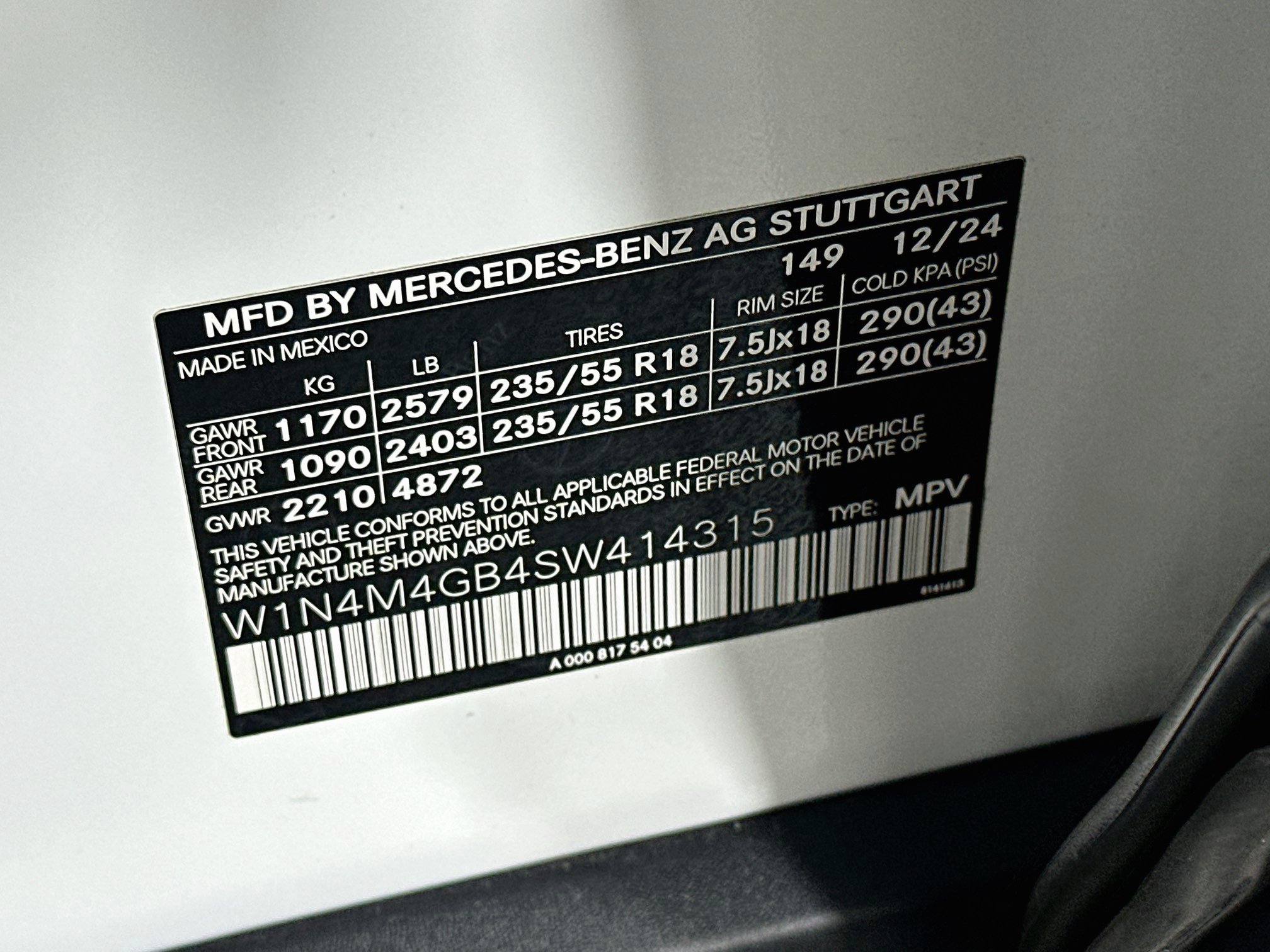 Used 2025 Mercedes-Benz GLB 250 image 12