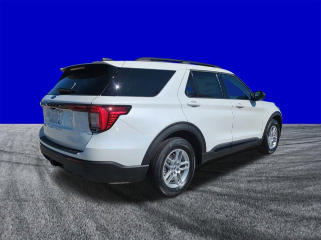 New 2026 Ford Explorer Active image 4