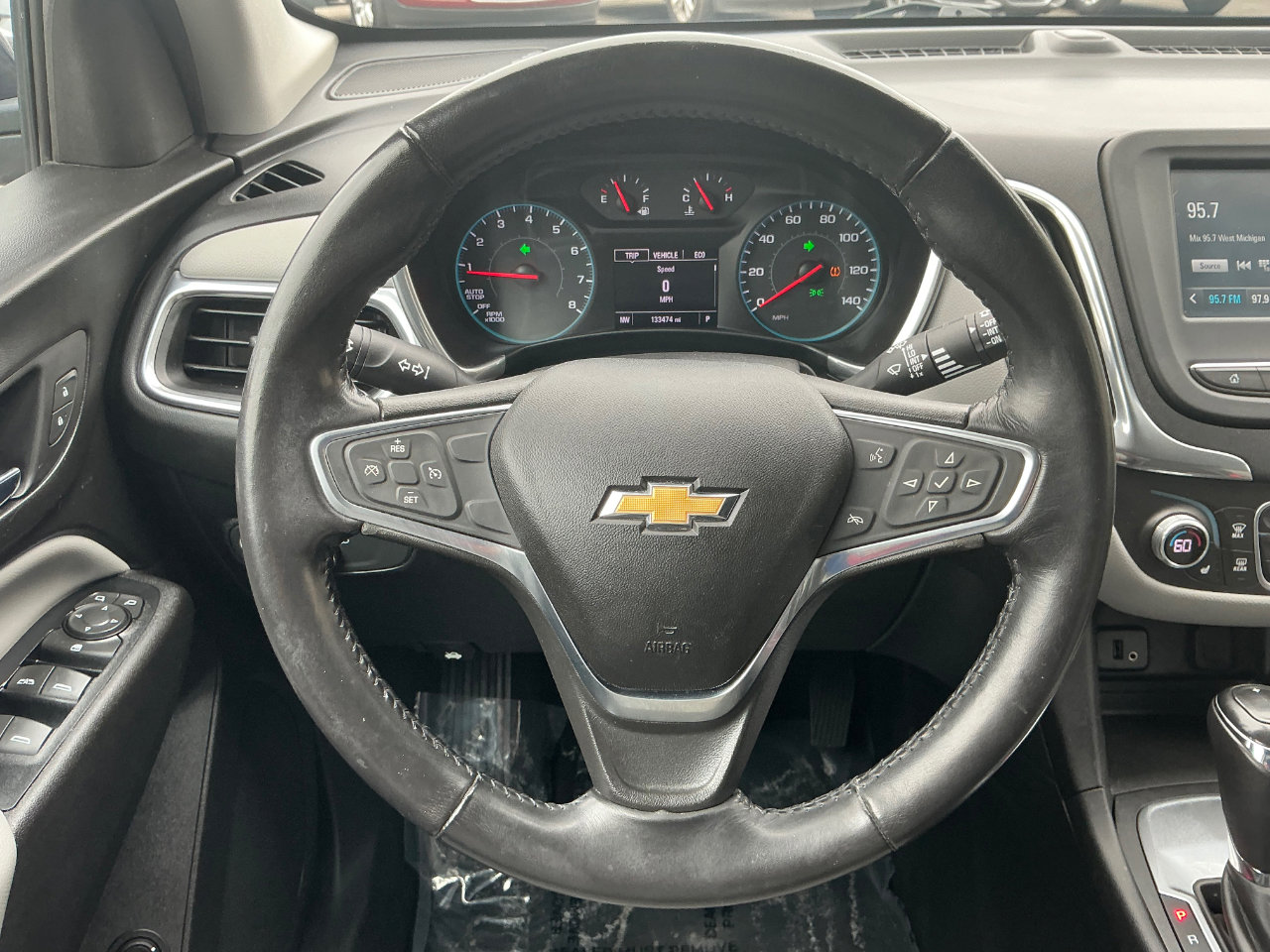 Used 2018 Chevrolet Equinox LT image 20