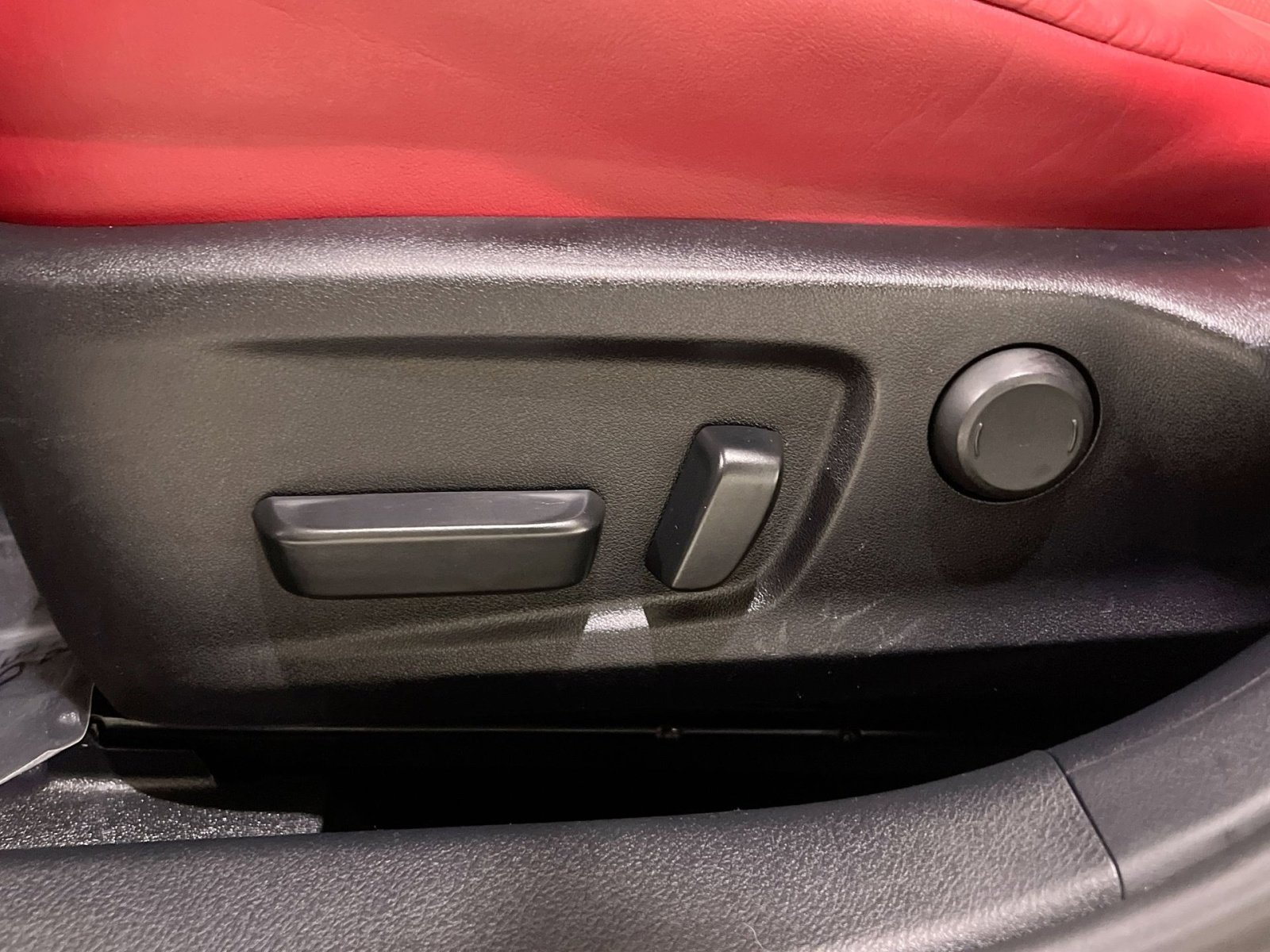 Used 2022 Lexus IS 350 F Sport image 23