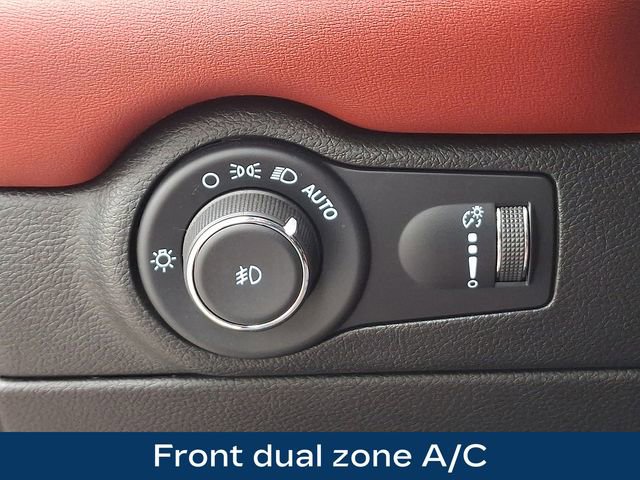 Used 2022 Dodge Durango SRT w/ Premium Interior Group AWD/4WD image 9