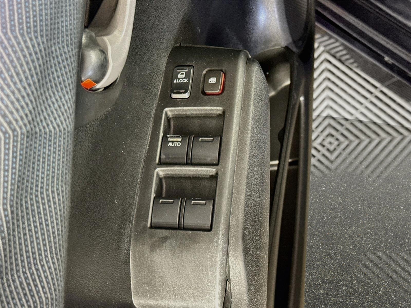 Used 2009 Honda Fit Sport image 17