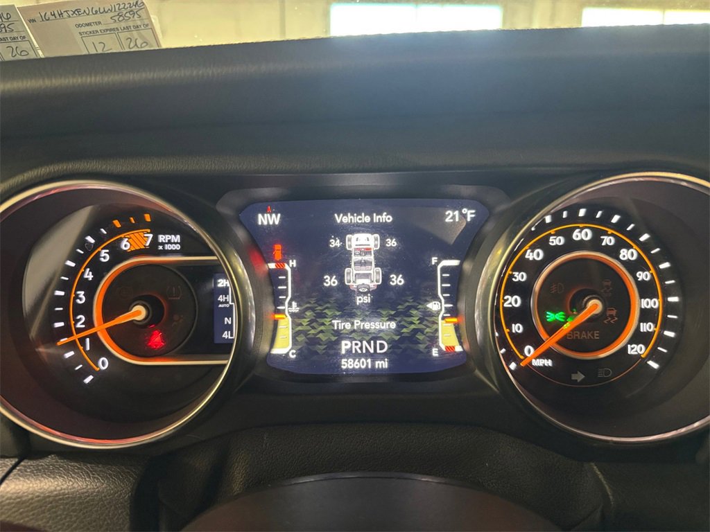 Used 2020 Jeep Wrangler Unlimited Sahara image 16